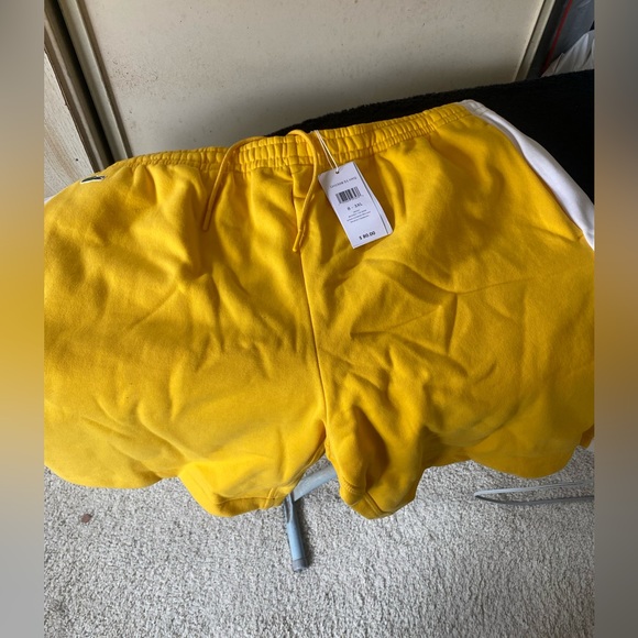 LACOSTE SWEAT SHORTS - Picture 2 of 4